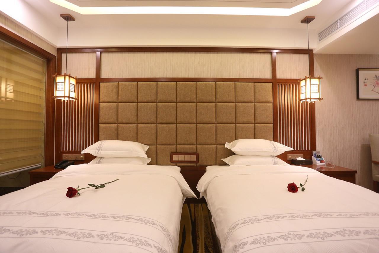 Mingshan Hotel Chengdu Exterior foto
