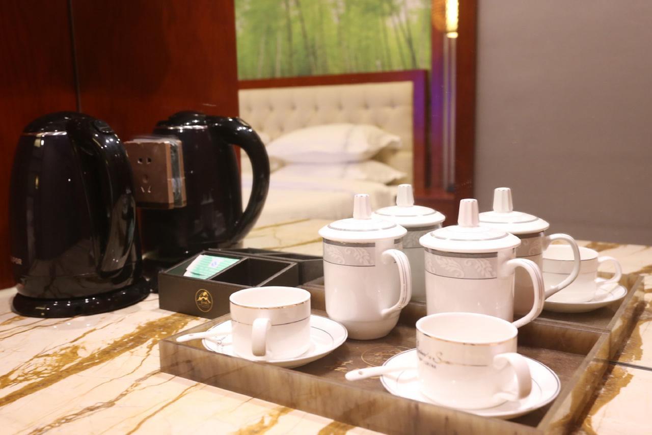 Mingshan Hotel Chengdu Exterior foto