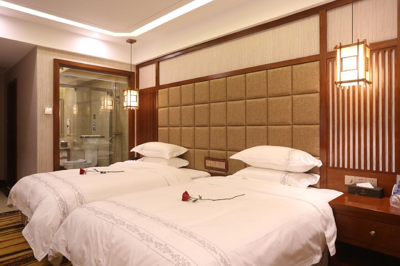 Mingshan Hotel Chengdu Exterior foto